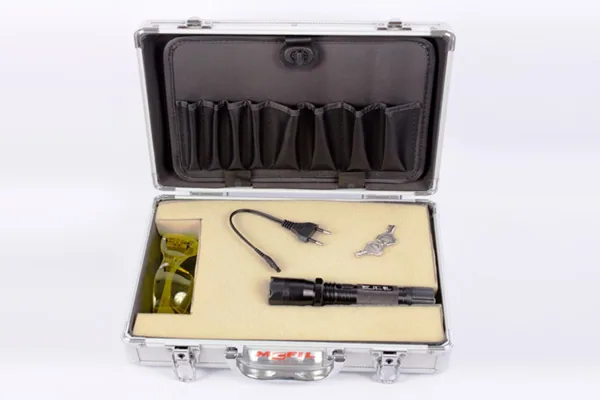 Maleta do kit de teste de vazamento com lanterna ultravioleta
